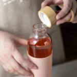 Snminetal 21oz Borosilicate Glass Water Bottle with Sleeve & Leakproof Lid - BPA Free Reusable Bottle for Gym,Office,Hiking - Reusable Glass Bottle Cu for Men and Women 2 Color (Pink+Green) - Image 6