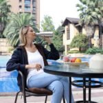 MEWAY 17oz Sport Water Bottle 12 Pack Vacuum Insulated Stainless Steel Leak-Proof Double Wall Cola Shape Water Bottle,Keep Drinks Hot & Cold (Silver,12 Pack) - Image 4