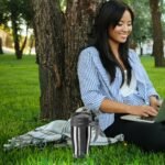 Oggi Commuter Travel Mug 14oz - Insulated Coffee Mug, Thermal Stainless Steel with Easy Grip Tumbler Handle - Black - Image 5