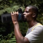 32 oz Sports Water Bottle With Straw,2 Lids, Stainless Steel Vacuum Insulated Water Bottles,Leakproof Lightweight, Keeps Cold and Hot, Great for Travel, Hiking, Biking, Running (Indigo Crush) - Image 6