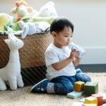 Lifefactory 4-Ounce BPA-Free Glass Baby Bottle with Protective Silicone Sleeve and Stage 1 Nipple, Yellow - Image 5