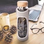 32oz Borosilicate Glass Water Bottle with Tea Infuser, Tea Tumbler with Strainer, Reusable Travel Mug with Sleeve & 2 Lids, for Hot or Cold Drinks - Image 3