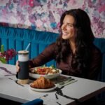 Le'raze Premium 20oz Glass Tumbler Cup Straw Bamboo Lid Base Protective Silicone Sleeve BPA Free Growler Water Bottle Reusable Drinking Glasses Cup for Iced Tea Coffee Smoothie Black - Image 7