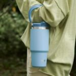 TYESO Tumbler with Flip Straw & Sip Lid, Vacuum Insulated Water Bottle, Double Wall Stainless Steel Coffee Cup Travel Mug Leak Proof (PINK, 30 OZ) - Image 4