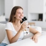 Cats Gifts for Women, 32 oz Insulated Water Bottle, Stainless Steel Sports Travel Bottles, Cute Cat Water Bottles Gifts for Cat Lovers (1pcs) - Image 4