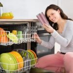 WETOWETO 20oz Insulated Stainless Steel Coffee Mug, Double Wall Vacuum Travel Mug with 2 Lids and 2 Straws, Powder Coated Tumbler Cup (Rose Gold,1) - Image 4