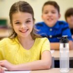 Mimorou 12 Pack Plastic Sports Water Bottles Bulk 20 oz Reusable Water Bottles Without BPA Lightweight Leak Proof with Handle Set for Adult School Teams, No Straw - Image 7