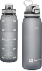 30oz Sport Water Bottle with Time Markers, Large Durable Gym Plastic Bottle Tritan BPA Free for Fitness, Outdoor Enthusiasts, Leakproof Gray (Pack of 1) - Image 2