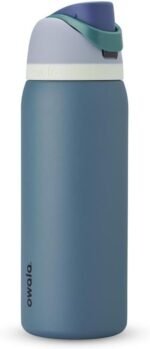 Owala FreeSip Insulated Stainless Steel Water Bottle with Straw, BPA-Free Sports Water Bottle, Great for Travel, 32 Oz, Denim - Image 2