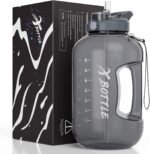 XBOTTLE 1 Gallon Water Bottle with Straw & Chug lid, BPA Free Dishwasher Safe 128oz Large Water Bottle with Motivational Time Marker and Handle Leak-proof Big Water Jug for Camping Sports Workouts - Image 2