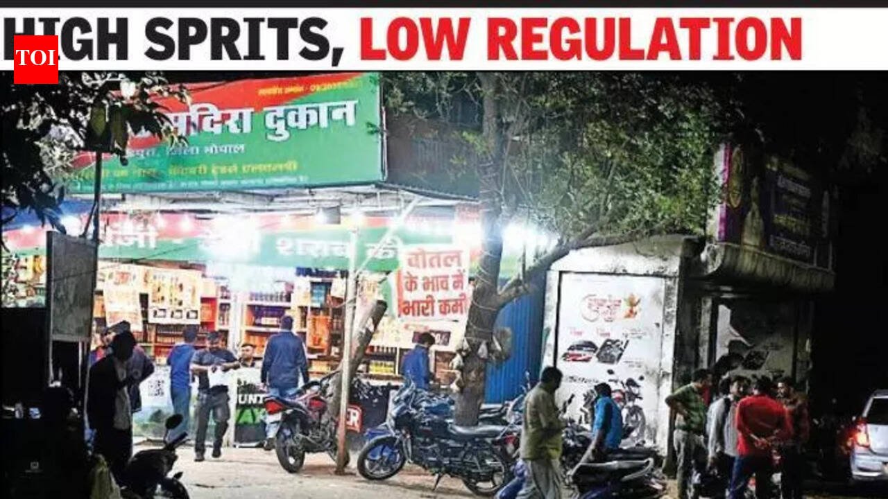 Bus stop hijacked by bottles & parked egos | Bhopal News